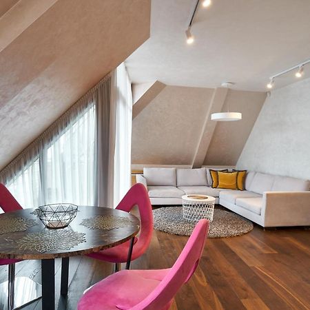 Emi Apartment Riga Extérieur photo